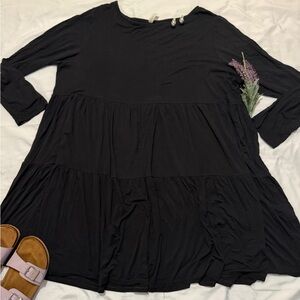Black Tiered Emerald Long Sleeve Plus Size Dress
